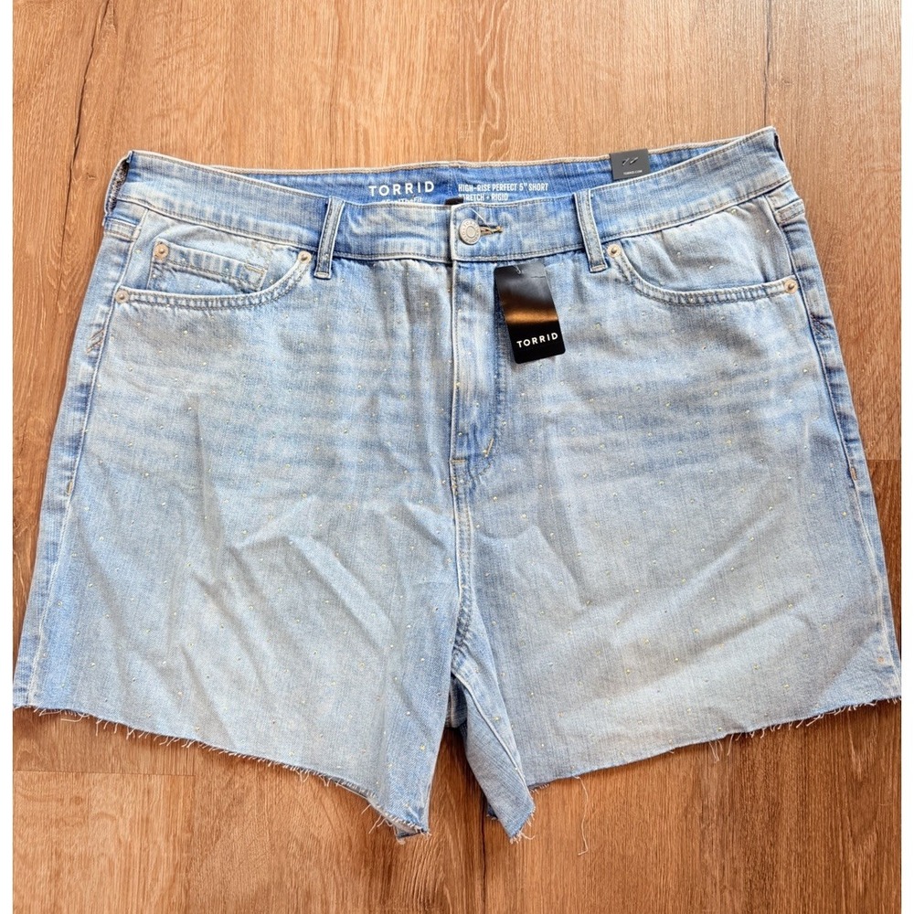 Torrid Rhinestone High Rise Perfect 5" Denim Shorts Plus Size 18 NWT